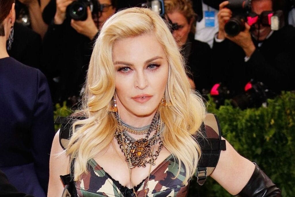The 5 Richest Female Artists in the Music Industry
Madonna