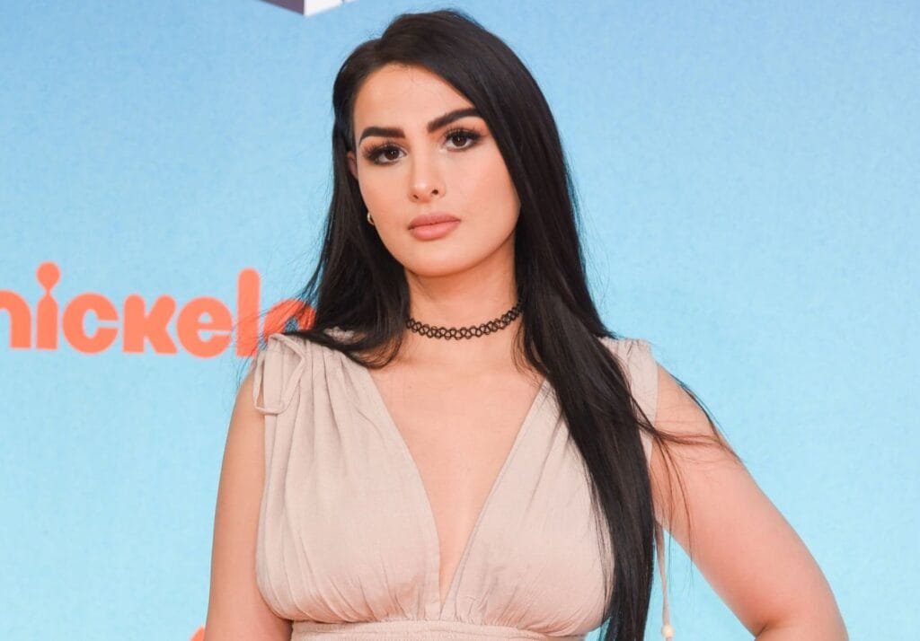 The 5 Richest Female Streamers